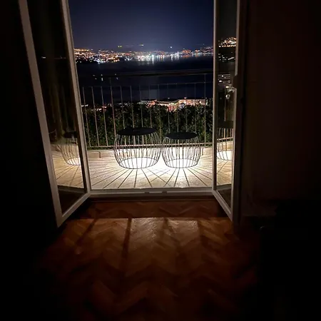 Domenica Διαμέρισμα Οπατία